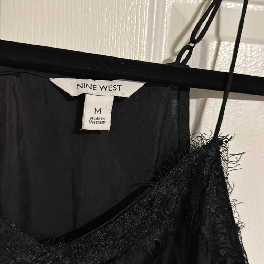 Black Lace Trimmed Tank - Picture 2 of 5